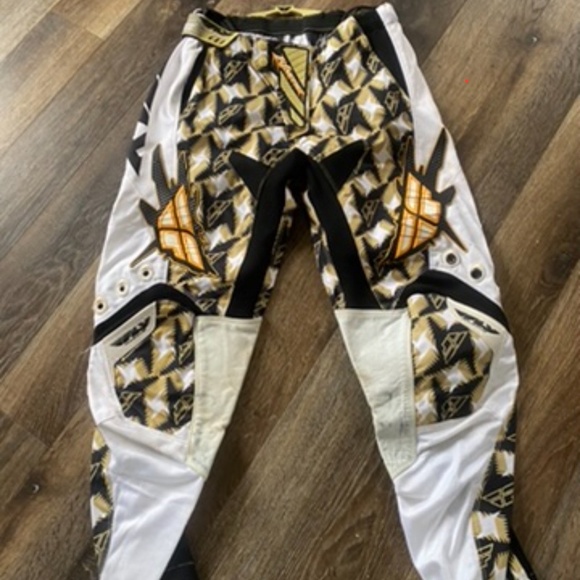 ⭐️PRICE REDUCED!⭐️ Fly Kinetic Dirt Bike Pants - Picture 1 of 2